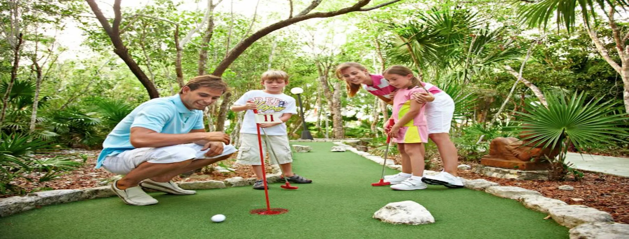 Image for Play Mini Golf